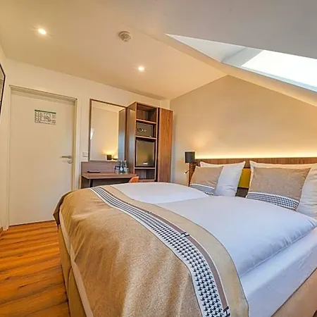 Zentrum Hotell
