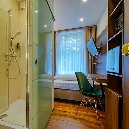 Zentrum Hotel